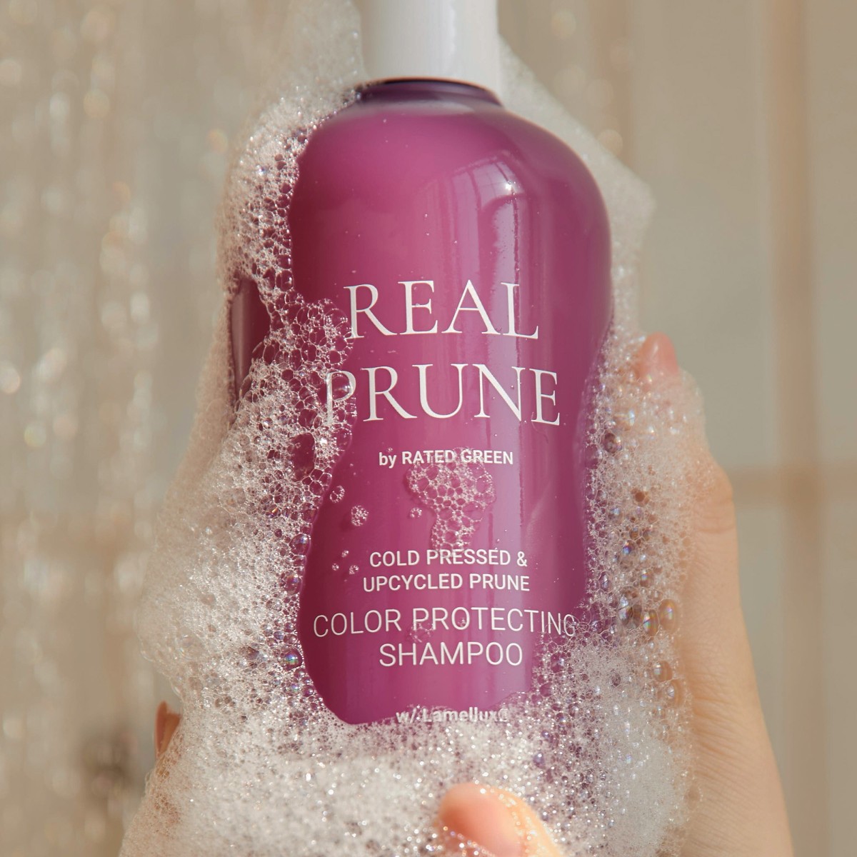 Shampoo protettivo per capelli colorati con estratto di prugna di Rated Green | MiiN Cosmetics