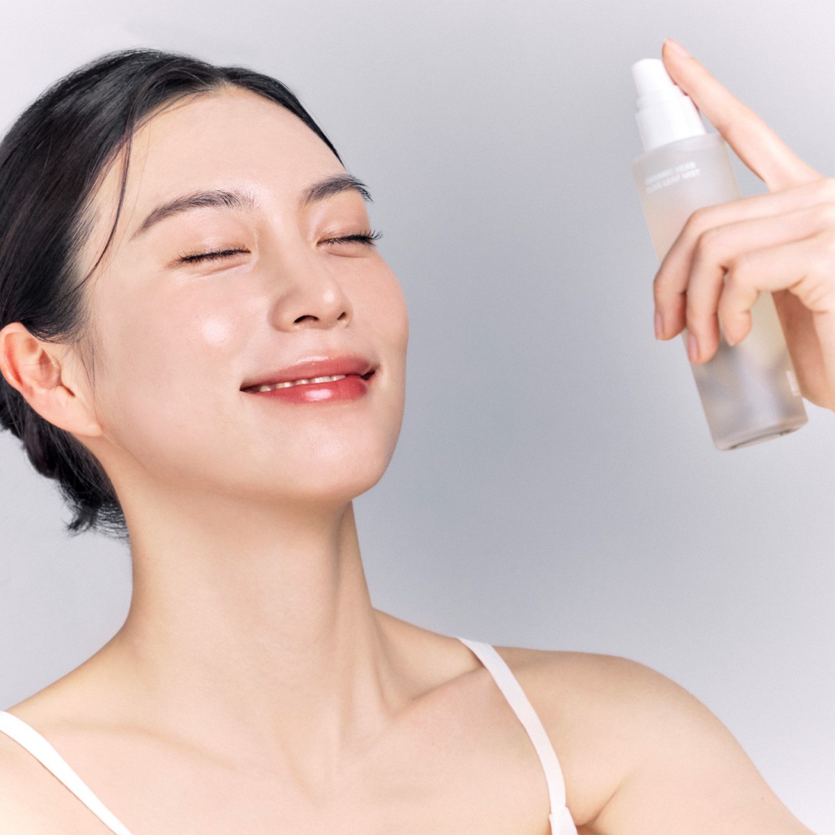 Organic Herb Olive Leaf Mist · Whamisa | MiiN Cosmetics