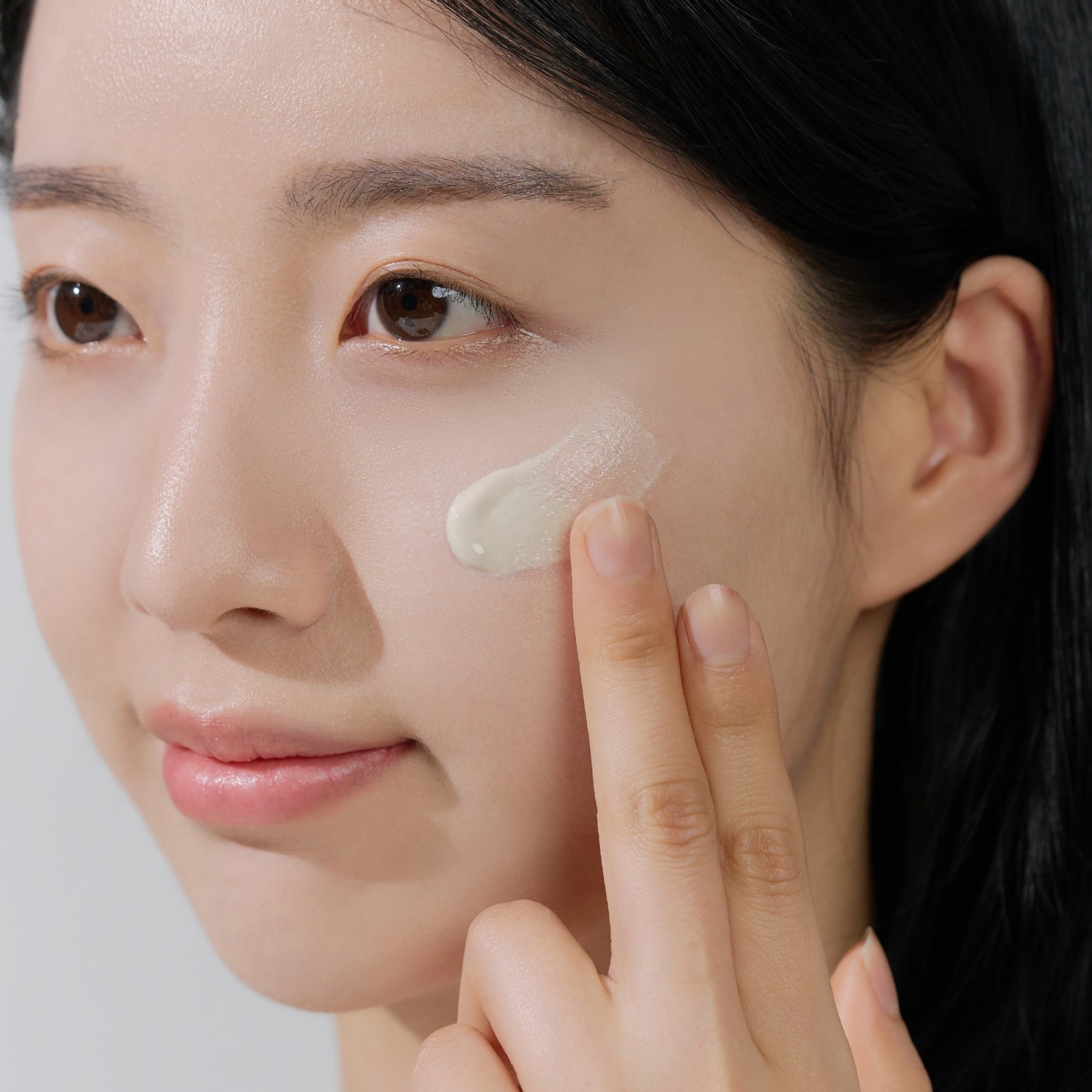 Centella Air-Fit Plus Sunscreen · SKIN1004 | MiiN Cosmetics