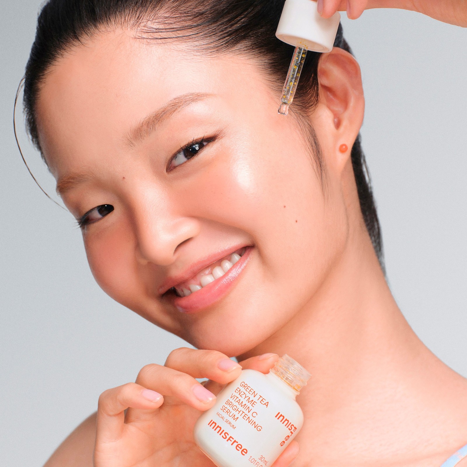 Green Tea Enzyme Vitamin C Brightening Serum · innisfree | MiiN Cosmetics