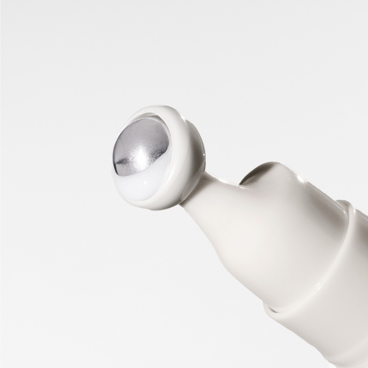 Green Tea Caffeine Bright-Eye Serum · innisfree | MiiN