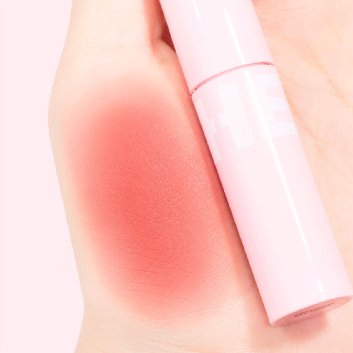 Fluffy Lip Tint · BLESSED MOON | MiiN Cosmetics