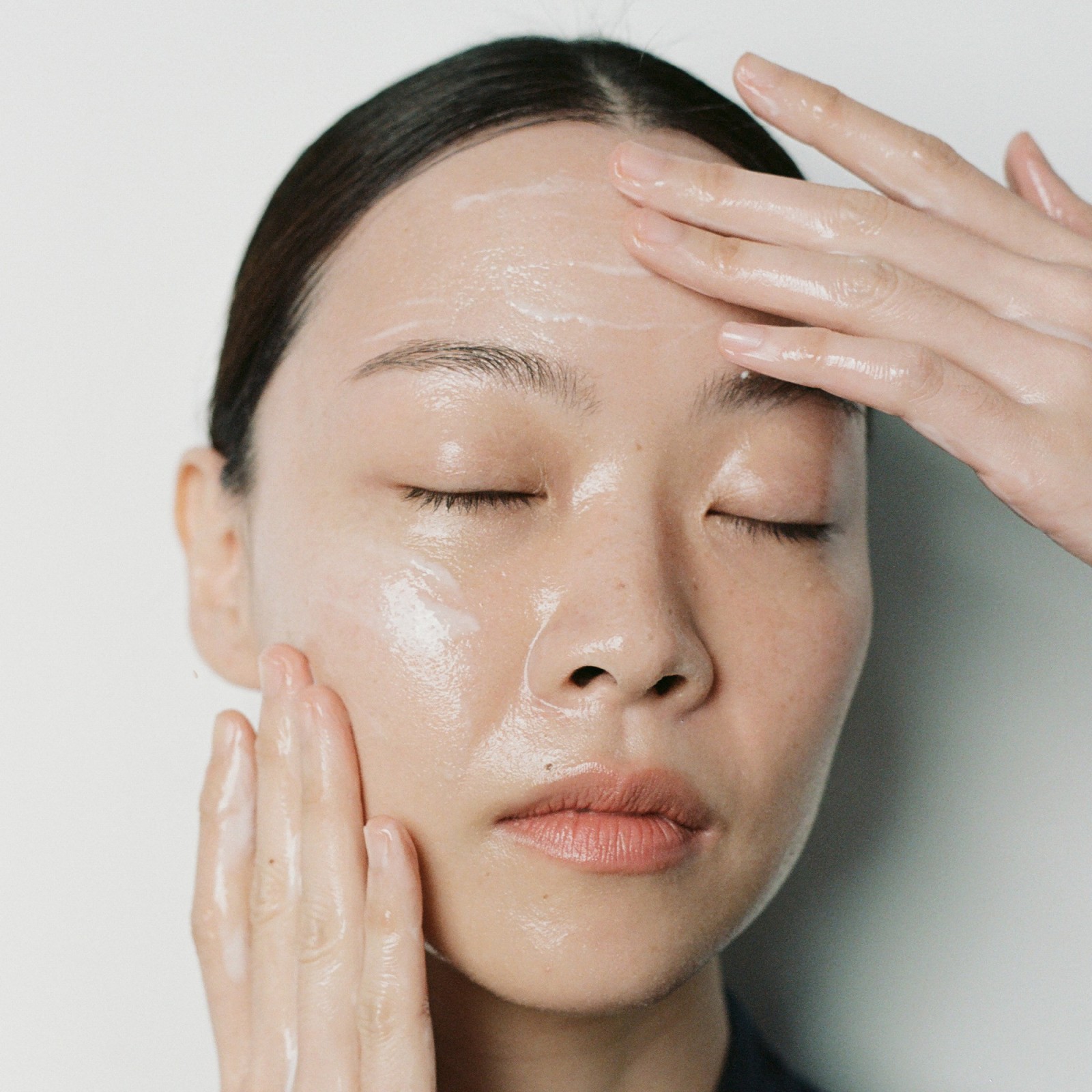 Vegan Rice Probiotics Gentle Micellar Cleansing Milk · Hyeja | MiiN Cosmetics