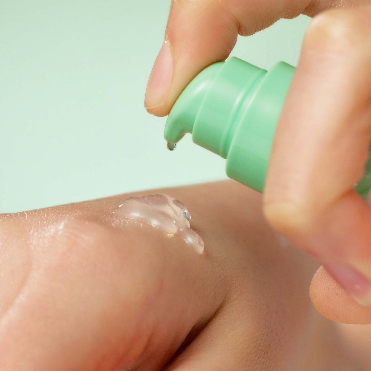 Wonder Releaf Centella Serum Unscented · Purito | MiiN Cosmetics