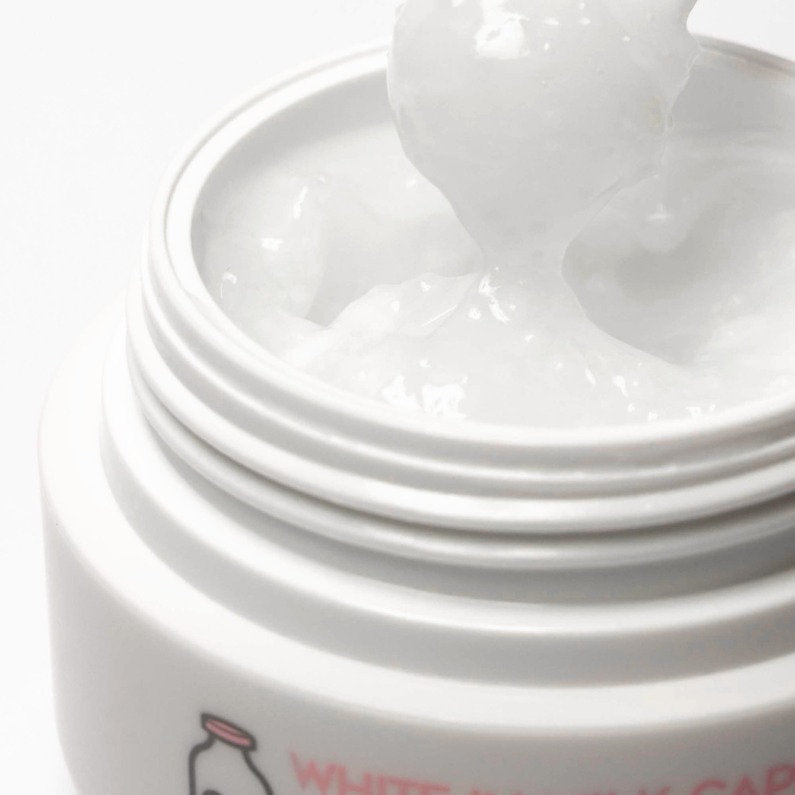 White In Milk Capsule Eye Cream