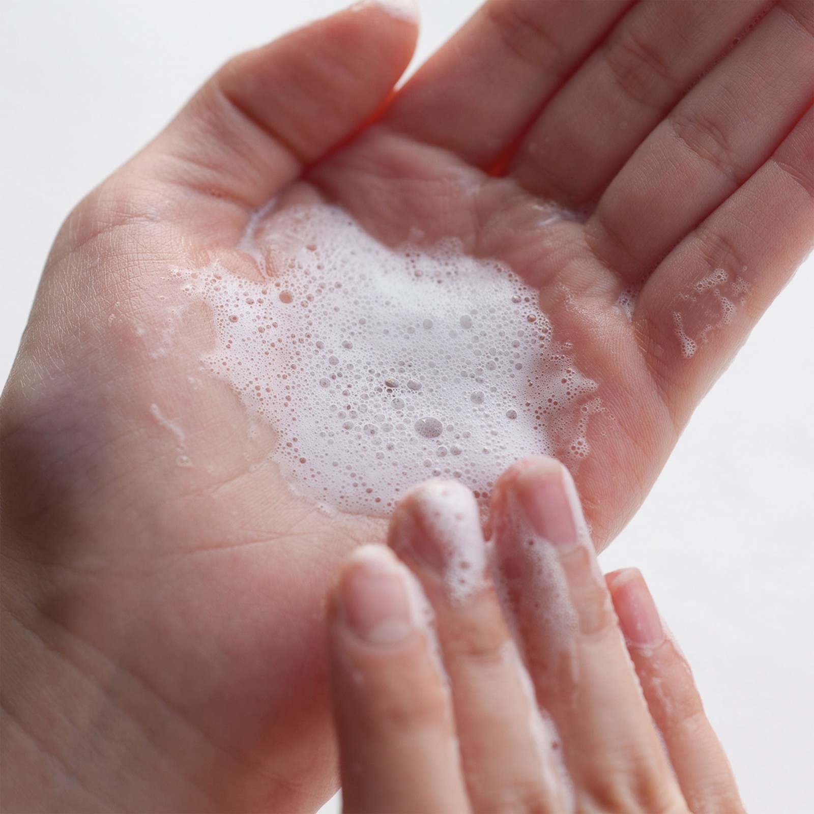 Gel detergente Be Clean Be Moist - Huxley | MiiN Cosmetics