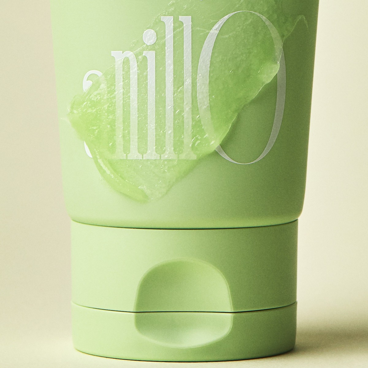 Lime Sunday Refresh Hair Conditioner · ANILLO | MiiN Cosmetics