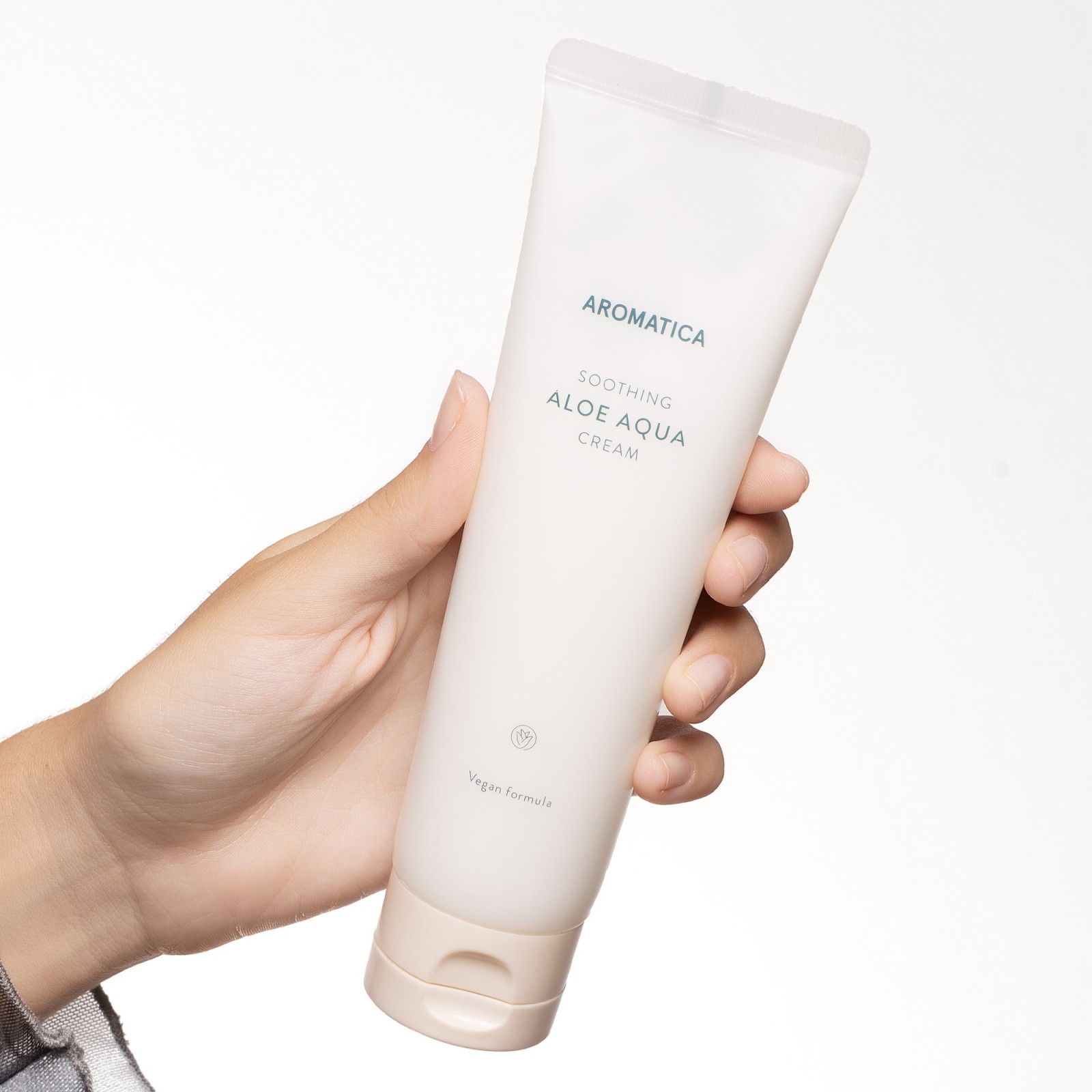 Natural Aloe Aqua Cream